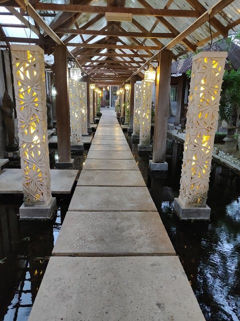 Alun-Alun Spa Pantai Chenang